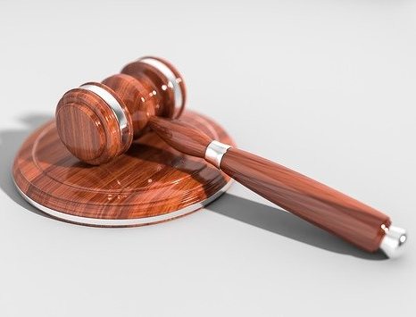 4 gavel