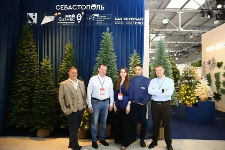 Предприятия Севастополя представили продукцию на международной выставке индустрии подарков