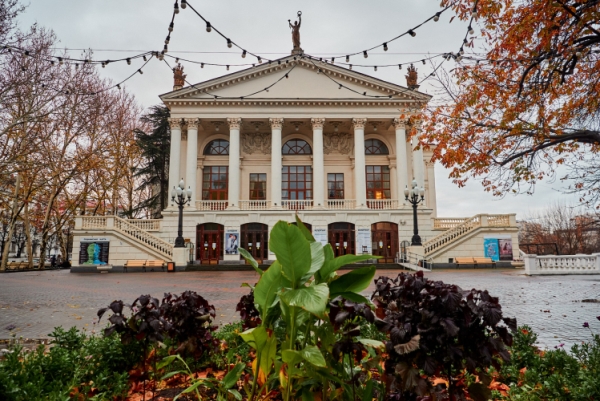 teatrgastroli